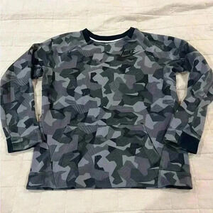 Boys Nike digital camo gray nike crewneck size large